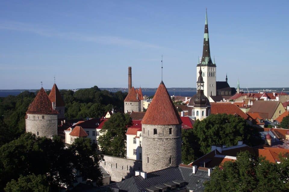 Tallinna vanalinn on üks üheteistkümnest ajaloolisest linnasüdamest, kus hakkab kehtima uus muinsuskaitseala kaitsekord.