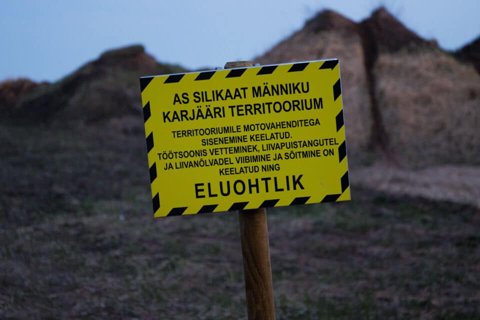 Silikaadi Männiku karjäär.
