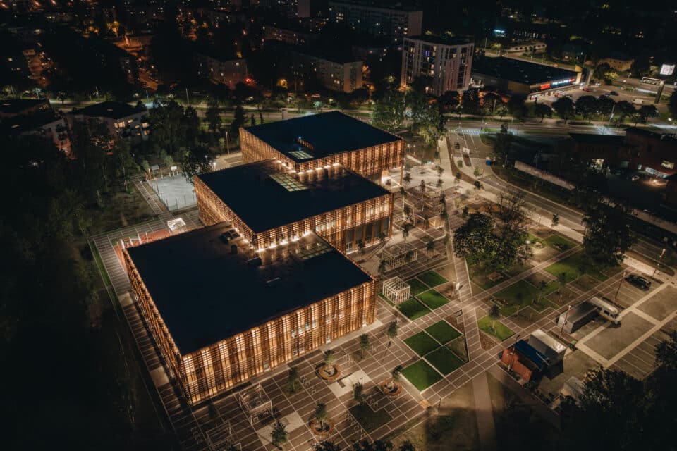 Öine kaader Pelgulinna riigigümnaasiumist.