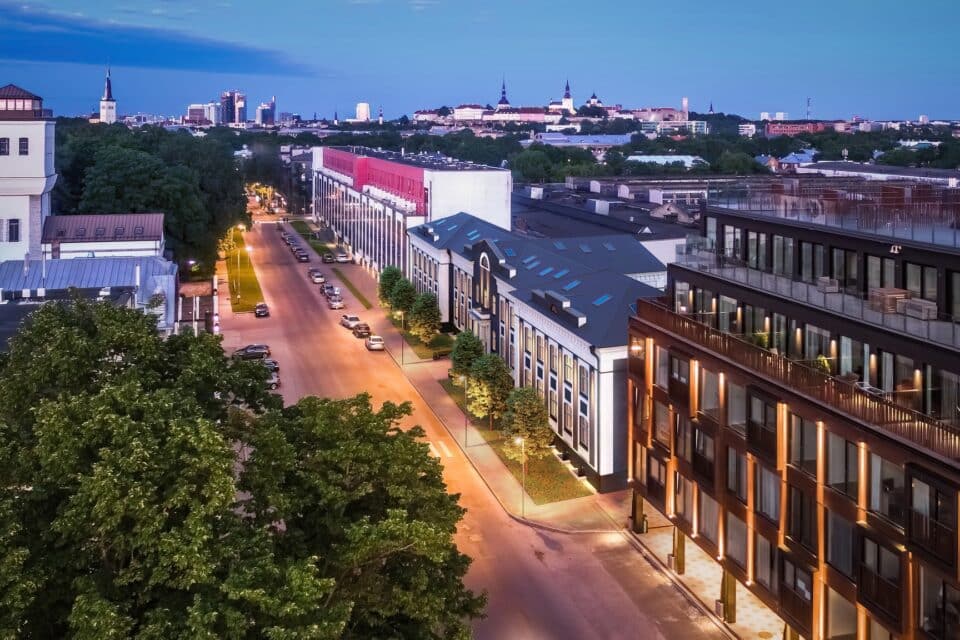 Volta tööstuskompleksi 1899. aastast pärinev peahoone Tööstuse tänava ääres muutub korterelamuks. Arendaja rekonstrueerib maja Apex arhitektuuribüroo projekti alusel.