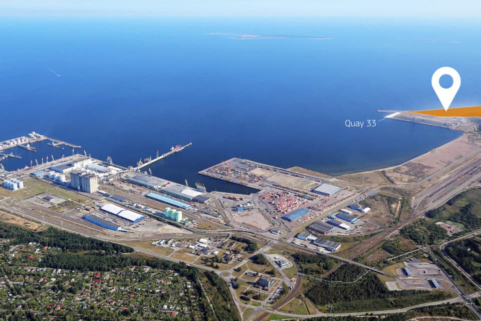 Muuga sadama idaosas asuv arendatav ala on 76 274 m2 suurune, kuid seda on võimalik laiendada mere arvelt veel kuni 67 978 m2 võrra.