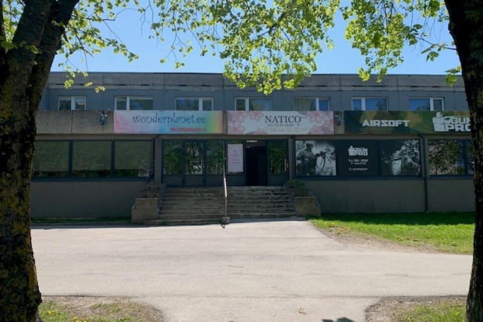 Enampakkumisele pandud Punane 68 ärihoones on 2000 ruutmeetril umbes 50 erinevat üüripinda.