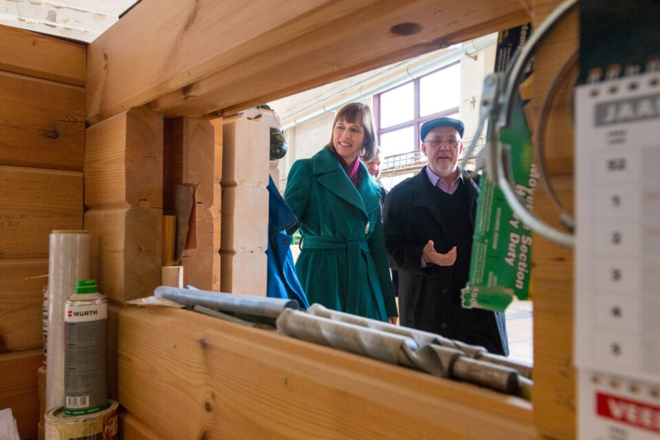 President Kersti Kaljulaid külastas 2017. aastal Valgamaa visiidil Ritsu tehast. Aasta hiljem ostis tootmise Rait Allik.