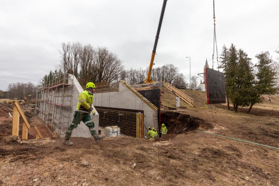Jaanuari alguse seisuga on töötuna ametlikult arvel 4782 inimest, kelle viimane töökoht oli ehitussektoris.