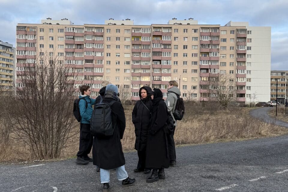 EKA tudengite kohtvaatlus Lasnamäe Katleri mikrorajoonis.