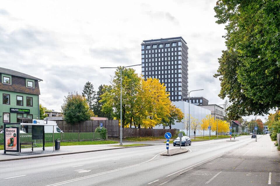 20korruseline kortermaja, kus surmaga lõppenud õnnetus juhtus.