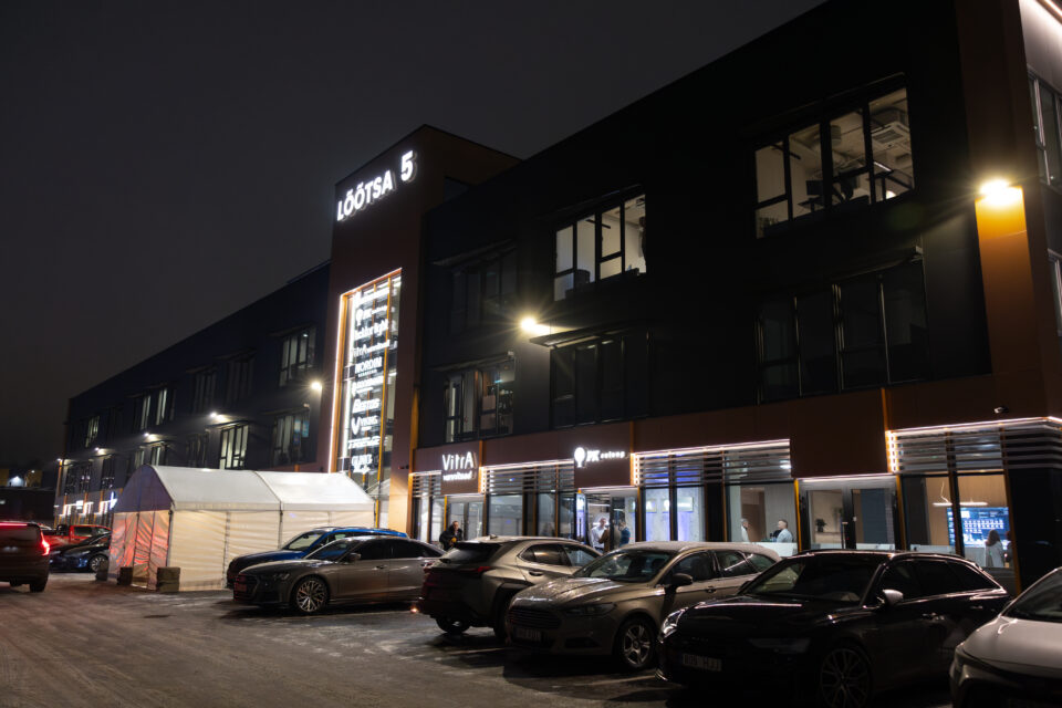 Giga Investeeringud sai valmis Lõõtsa ärikvartali esimese hoone.