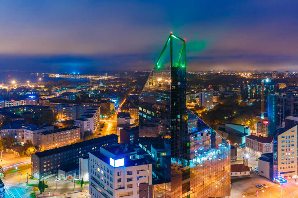 Tallinna kinnisvaraturu uus tasakaalupunkt on tuhat tehingut ja kolm tuhat eurot ruutmeeter.