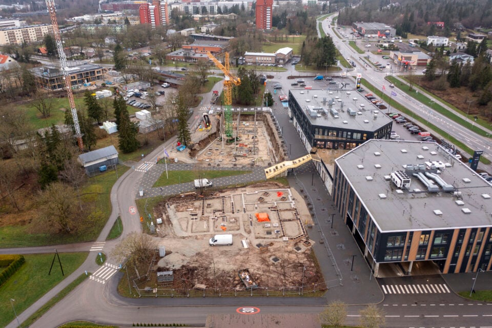 Tabasalus ehitavad kaks arendajat sama ehitajaga kohaliku Selveri külje alla uusi korterelamuid.