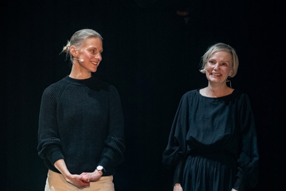 Noora Liesimaa ja Päivi Meuronen astusid 28. mail üles sisearhitektuuripäeva konverentsil, rääkides arhitektuuri, sisearhitektuuri ja pärandi seostest ning keskkonna ümbermõtestamisest.