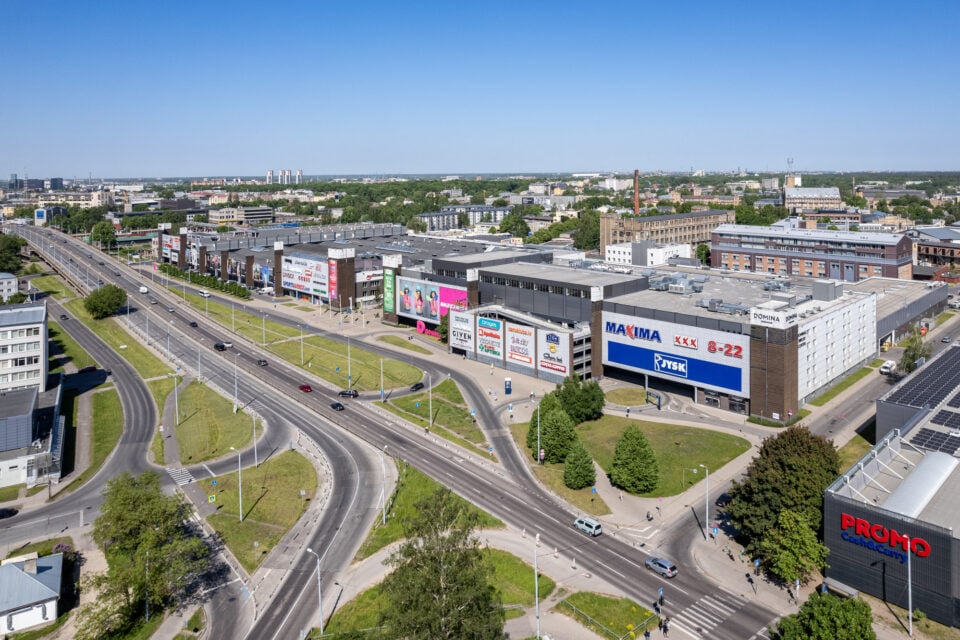 Domina kaubanduskeskus Riias, kus Efteni fondide osalus kokkuvõttes väheneb, aga Eften United Property Fundi osalus kasvab.