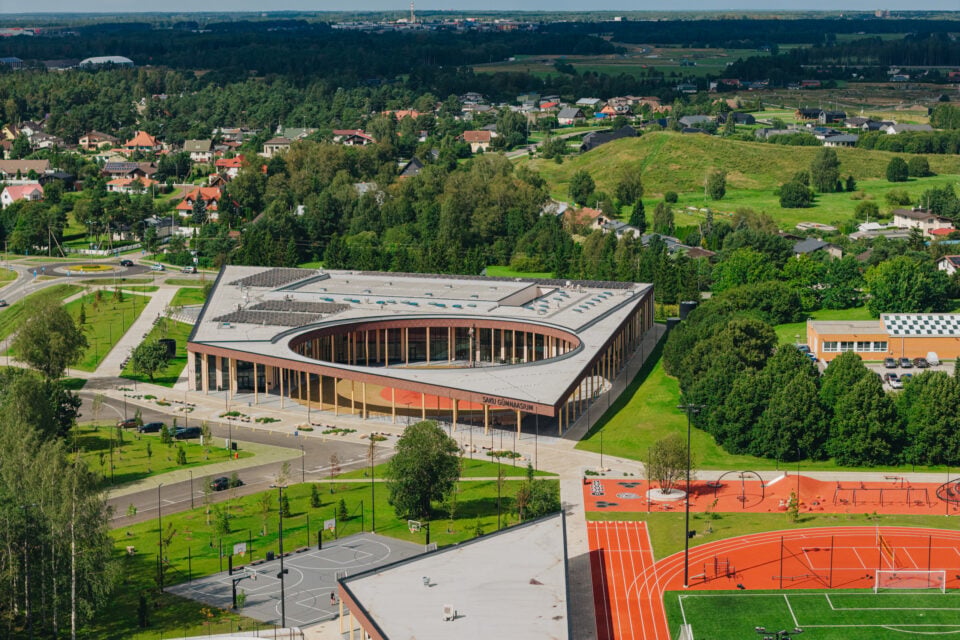 2025. aasta suvel valminud Saku koolikompleks kannab nime TÄPP.
