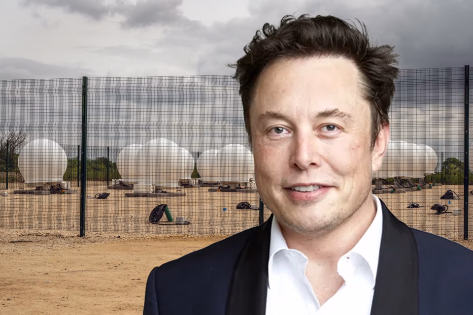 Elon Musk ja temale kuuluva Starlinki satelliitside maajaam.